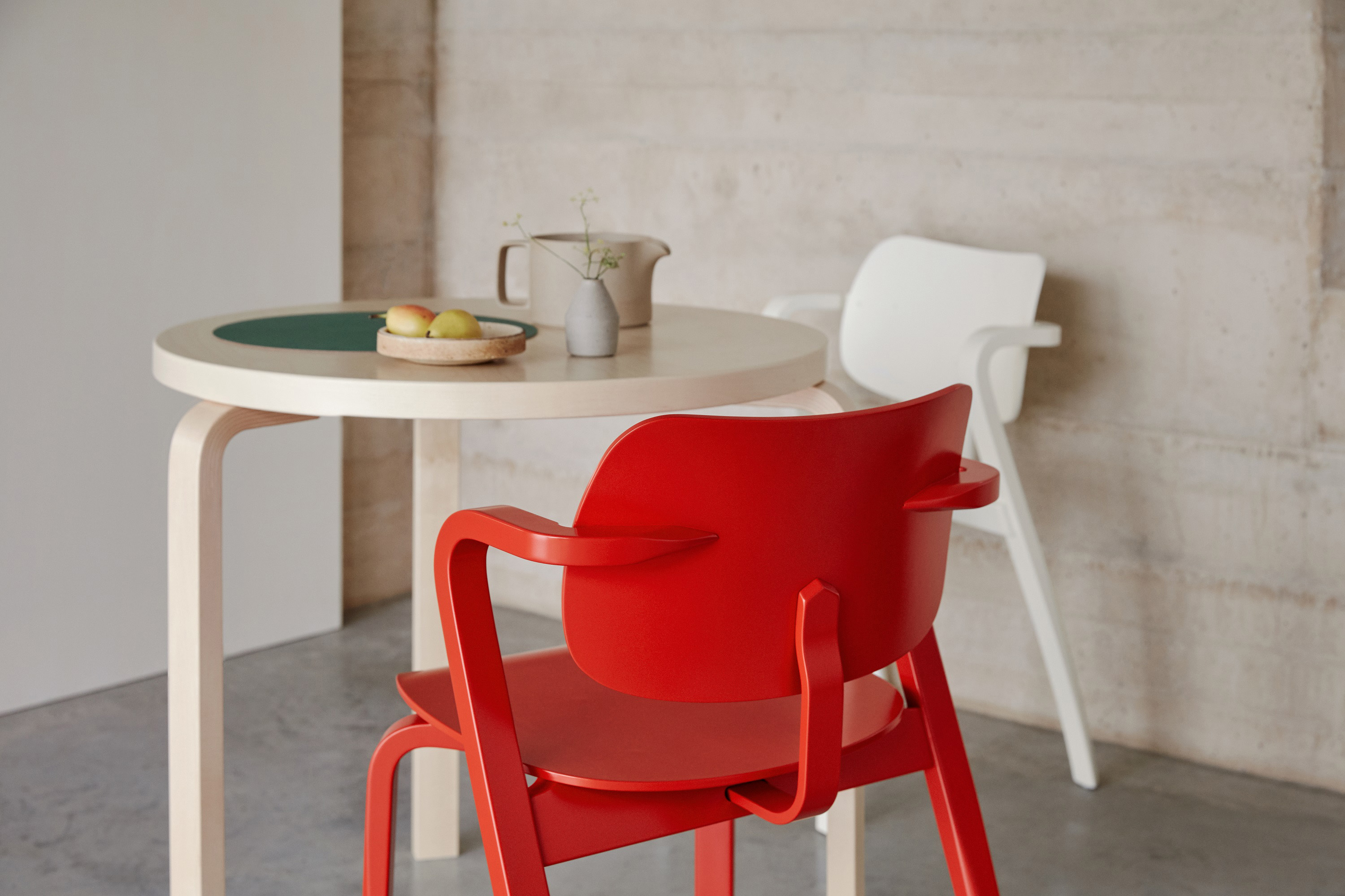 Wooden Artek furniture, table and chairs